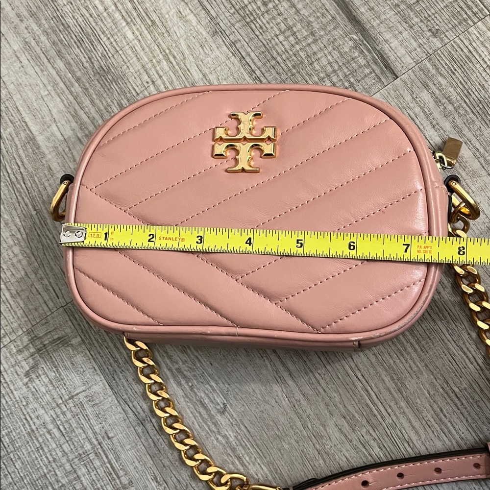 Tory Burch Kira Chevron Camera Bag - Picture 11 of 14